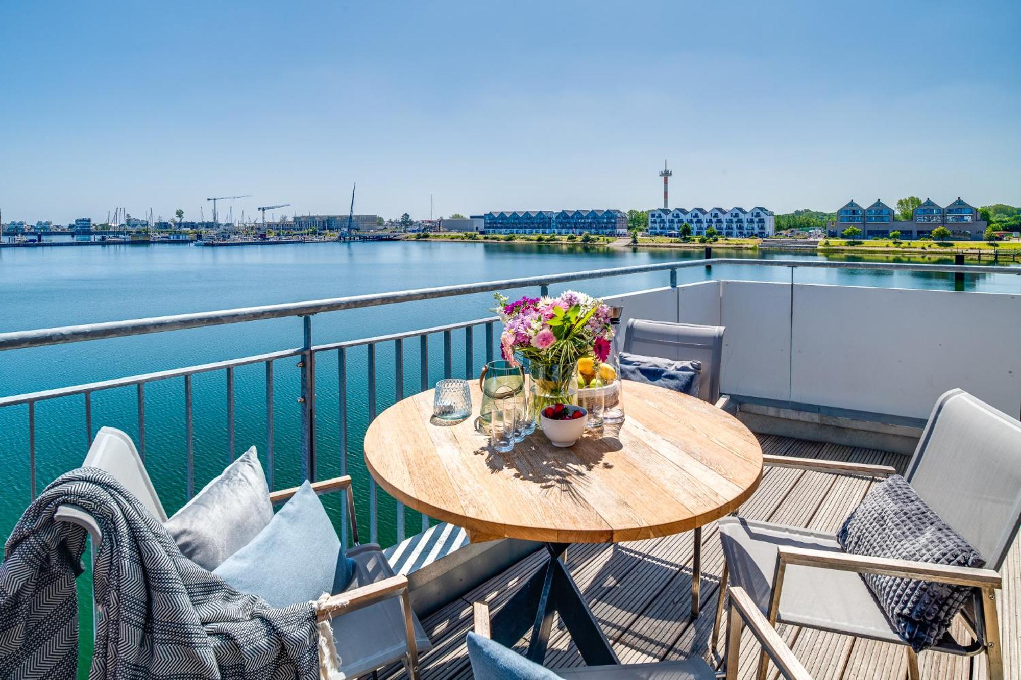 Sea Apartment Mojo- Meerblick, Infrarotauna, Terrasse 奥尔本尼兹 外观 照片